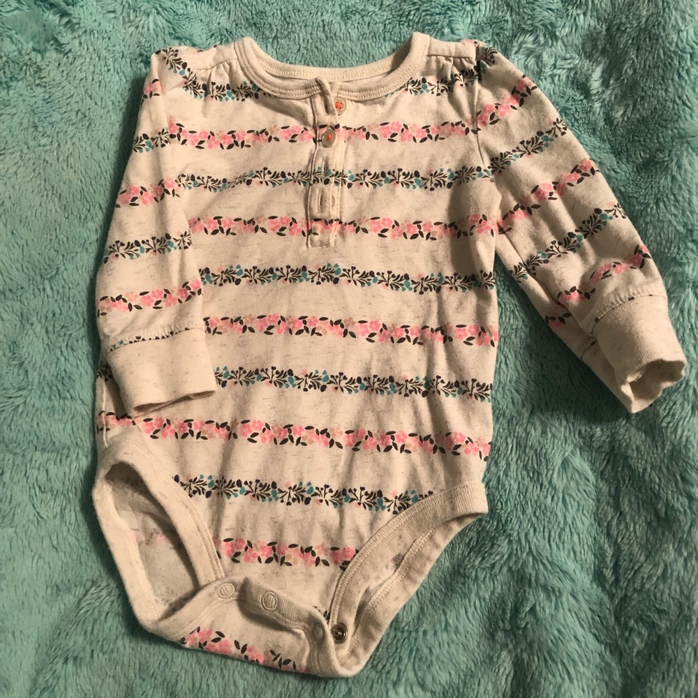 Girls 3-6 month shirt